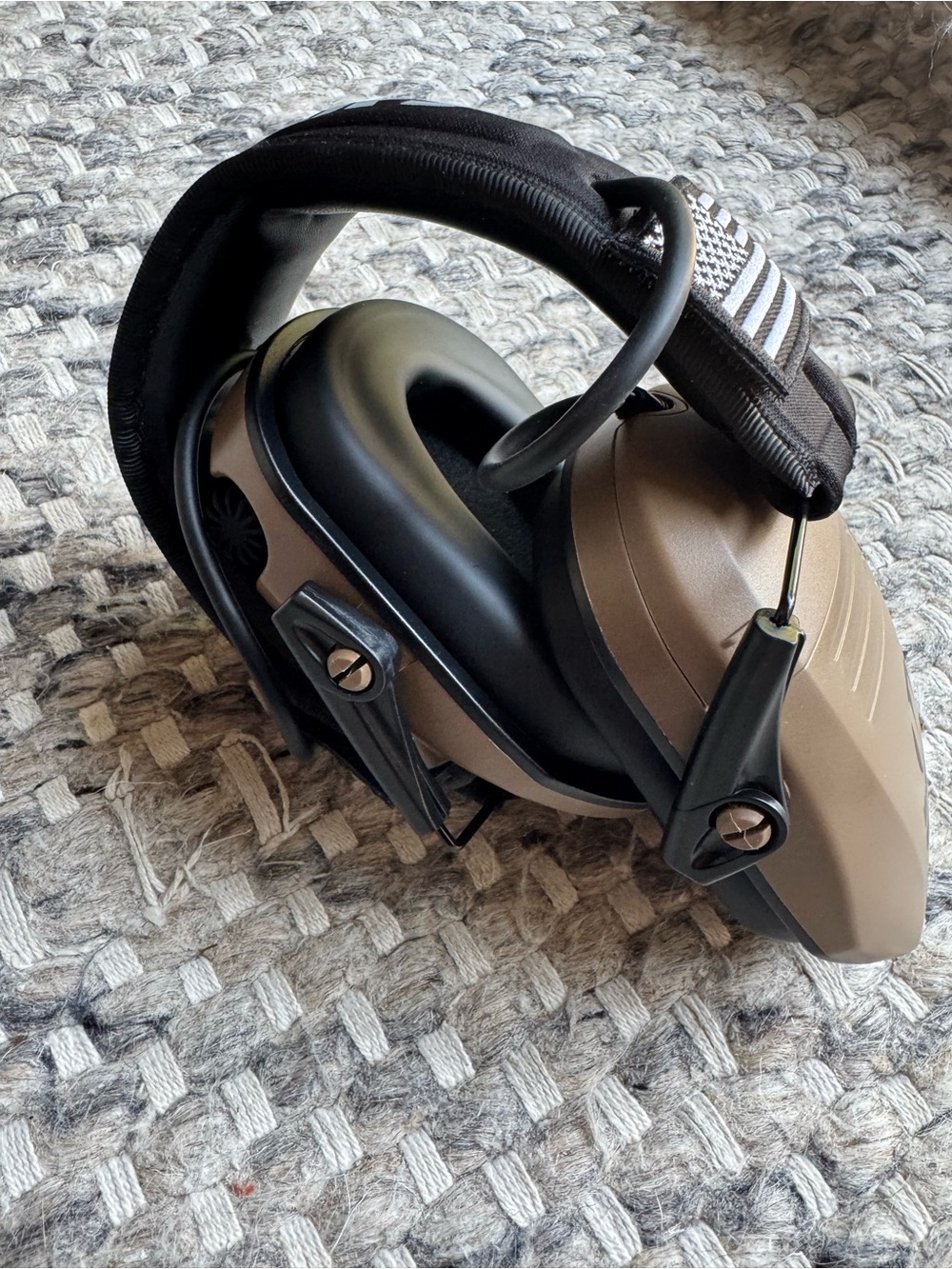 Walker's Razor Slim Ultra Low Profile Compact Shooting Electronic Earmuffs